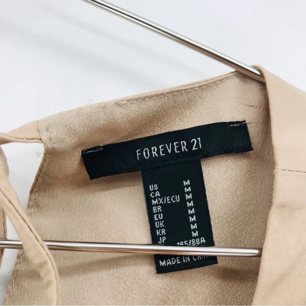 Forever21 Puff Sleeve Crop Blouse in Tan Size Medium - Picture 3 of 5